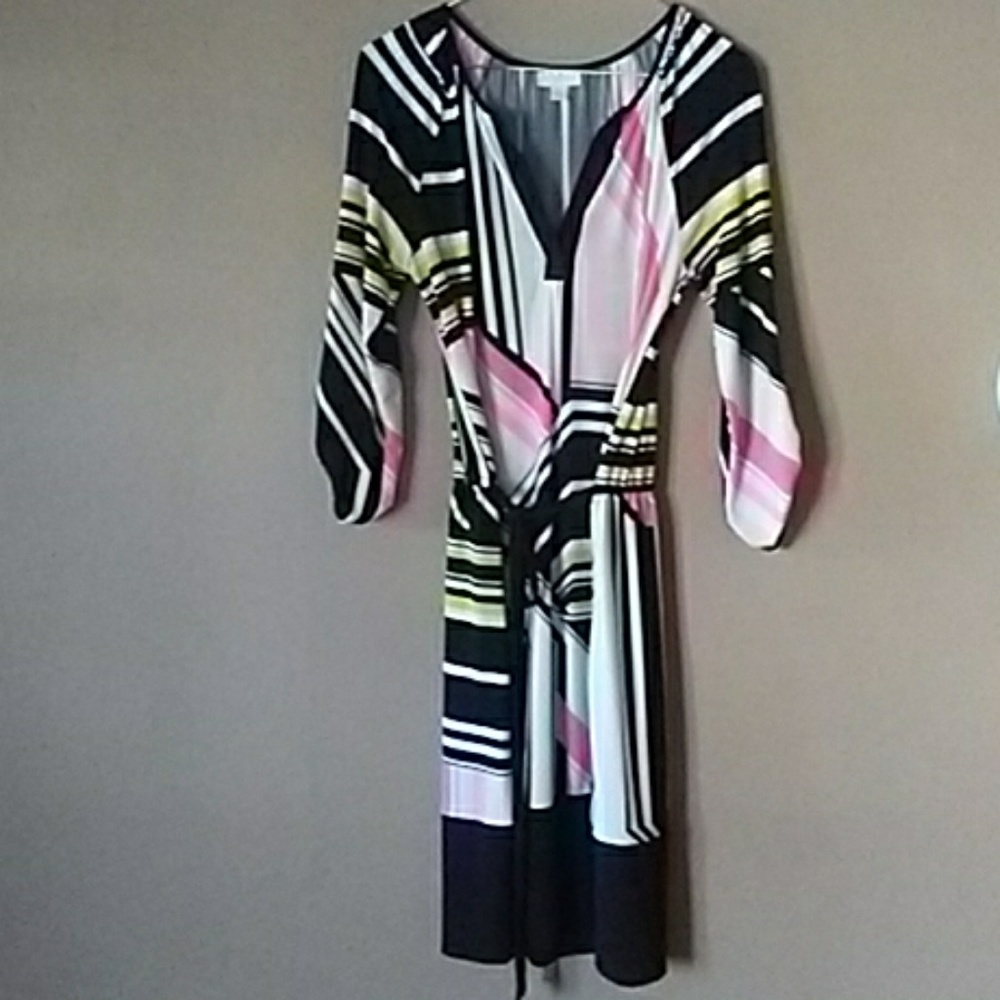 New York & Company geometric dress small